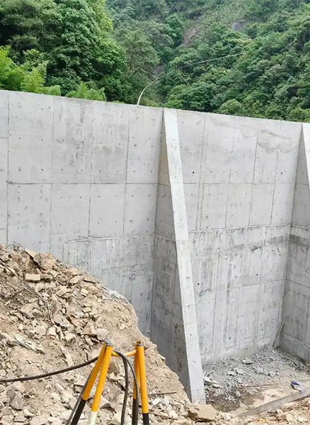 忻州忻府区重力式挡土墙
