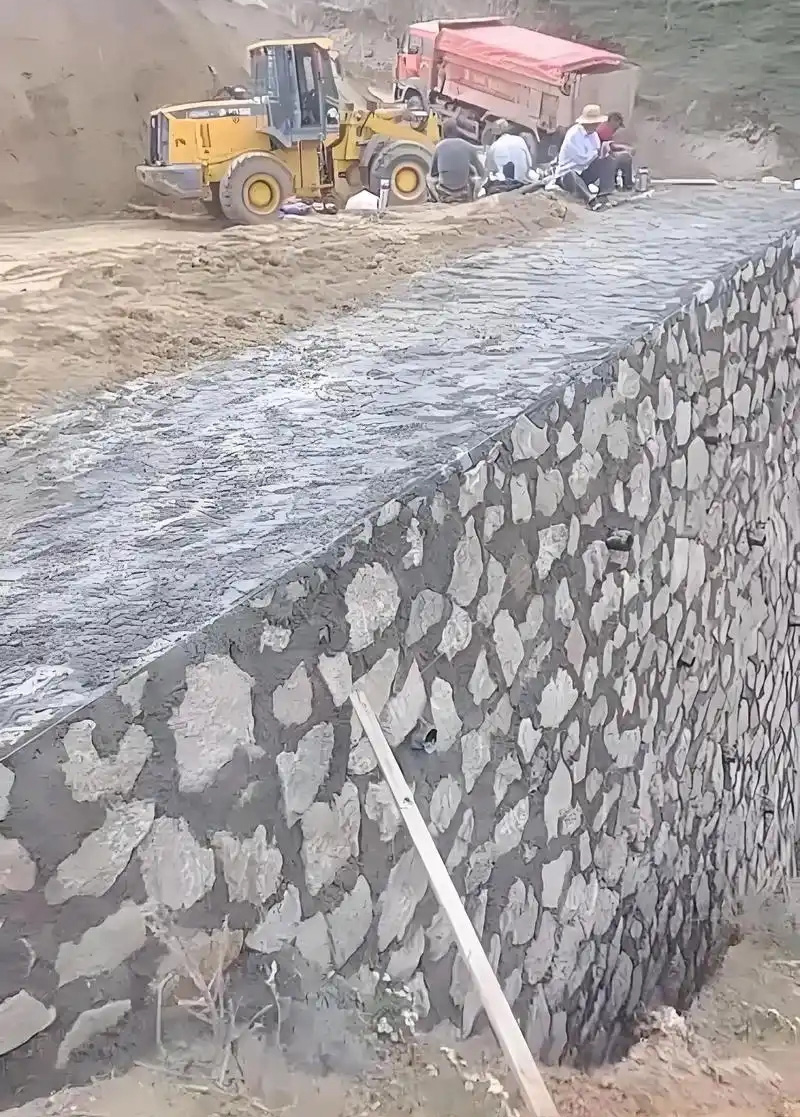 忻州忻府区边坡加固